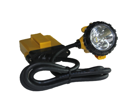GL12-A IP68 490g Berat 3W 25000Lux 10.4Ah Lampu Depan LED Isi Ulang