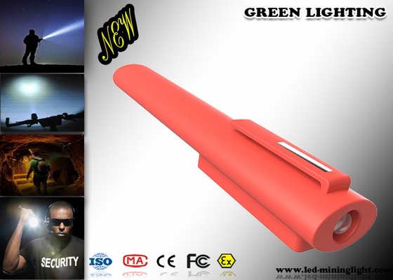 140 Lum IP65 Senter LED Torch Pen Style Bahan ABS Pengisi Daya Mikro USB