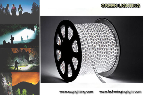 SMD5050 7.2W / M 0.6A Lampu LED Strip Fleksibel Berwarna-warni IP67 Tahan Air Grade
