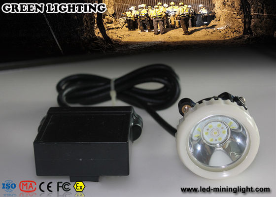 Berburu Luar Ruangan 156LUM led headlamp isi ulang Super Bright dengan Li ion Battery
