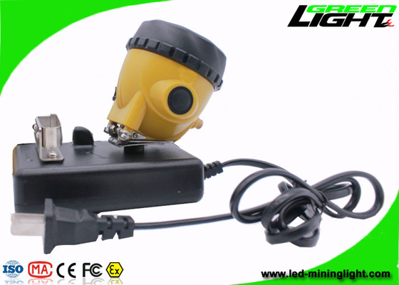 25000 Lux Isi Ulang Lampu Penambangan LED Headlamp Explosion Proof dengan Baterai Li-Ion 10,4 Ah