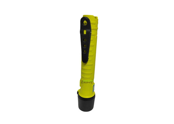 Senter LED Bahan Nilon Tahan Air IP68 Senter Magnetik CREE LED 6.8Ah