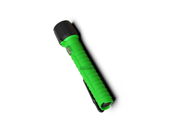Senter LED Senter Tahan Ledakan IP68 Tampilan Digital Senter LED Tahan Benturan dengan Pengisi Daya Magnetik