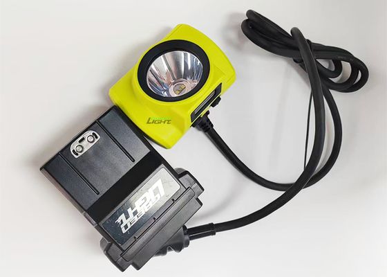 Cahaya Tinggi 25000lux Keamanan Lampu Penambang Bawah Tanah Cap Lampu tahan ledakan 530lum 14Ah Lampu Pertambangan 60 jam Waktu