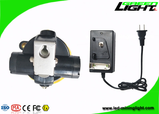 Lampu penambangan led anti ledakan dengan kecerahan kuat 4000lux dengan pengisi daya lampu nirkabel