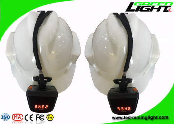 Safety IP68 LED Mining Light 8000lux Brightness 5.7Ah Battery 1000 Cycles Persetujuan CE