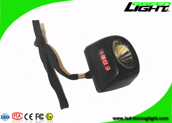 Safety IP68 LED Mining Light 8000lux Brightness 5.7Ah Battery 1000 Cycles Persetujuan CE