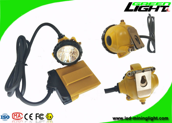 25000lux Lampu Led Isi Ulang Daya Tinggi 10.4Ah Dengan Peringatan Daya Rendah