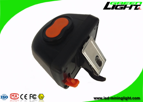 Lampu Pertambangan Tanpa Kabel 8000lux Portabel Layar Digital IP68 Umur Panjang
