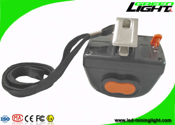 Lampu Penambangan Batubara Bawah Tanah 5.7Ah Baterai Isi Ulang IP68 Dengan Layar Digital