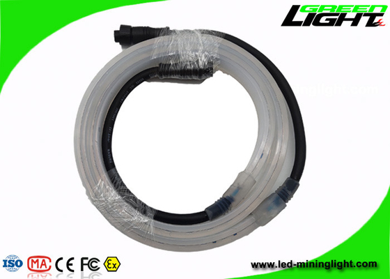 Lampu Strip Fleksibel LED Tahan Air 6000k-6500k Dengan Perlindungan Pengaturan Tegangan