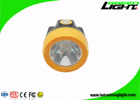 Ringan 1.1W 143lum Lampu Helm LED Cordless 3.8AH Dengan Pengisi Daya USB