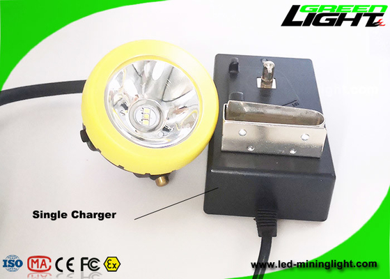 1.67W 7.8Ah Corded LED Cap Lamp Pengisian USB IP68 Safety 216lum