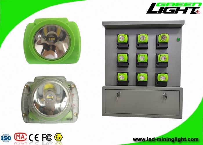 Lampu Pertambangan Tanpa Kabel Bawah Tanah CREE LED 13000lux OLED Screen Dengan Fungsi Peringatan Daya Rendah